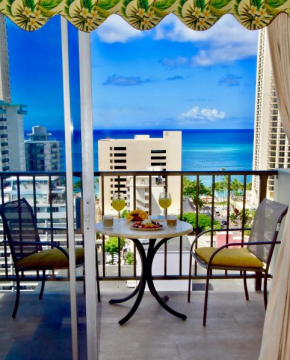 Отель Jenny's Cottage Waikiki  Гонолулу